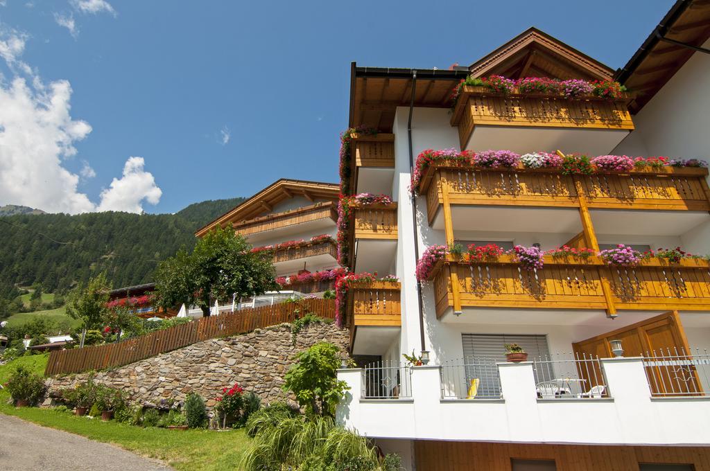 Gasthaus Jaufenblick San Martino In Passiria  Extérieur photo